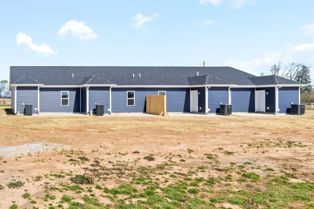 9530 Russellville Road Guthrie KY 42234