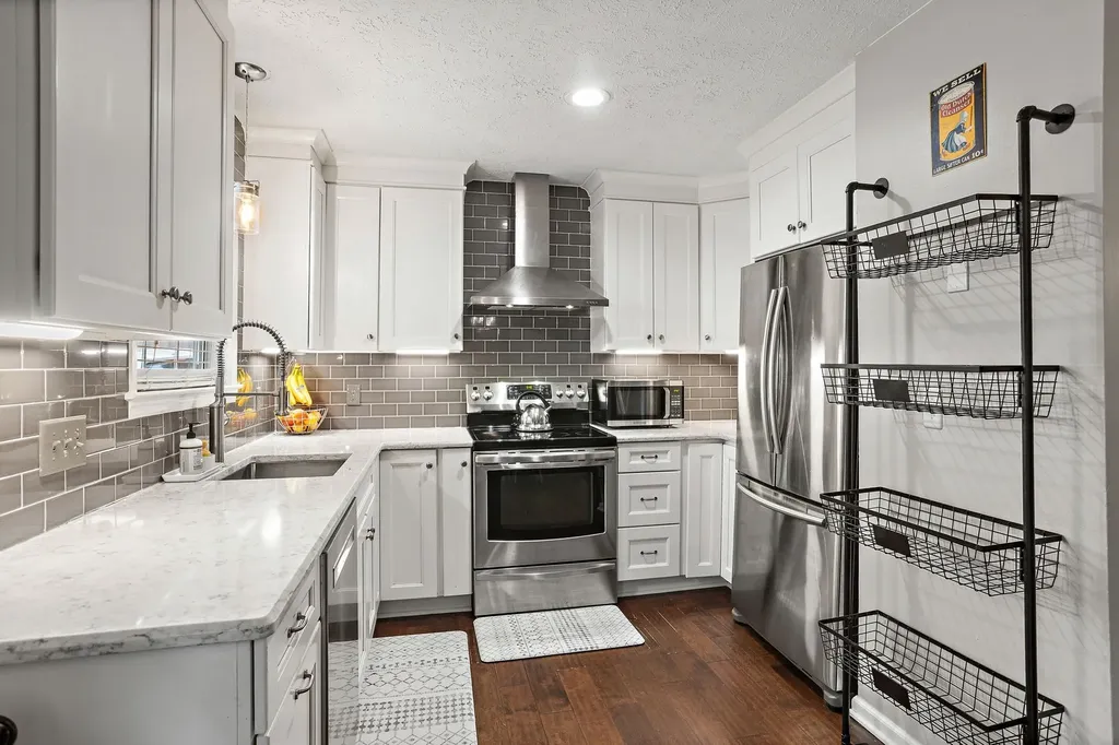 1332 Cardinal Avenue Nashville TN 37216