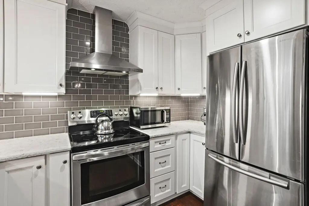 1332 Cardinal Avenue Nashville TN 37216