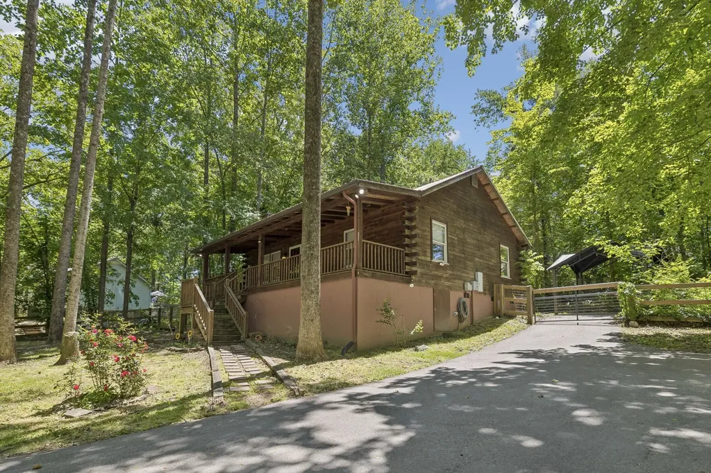 7301 White Oak Drive Fairview TN 37062