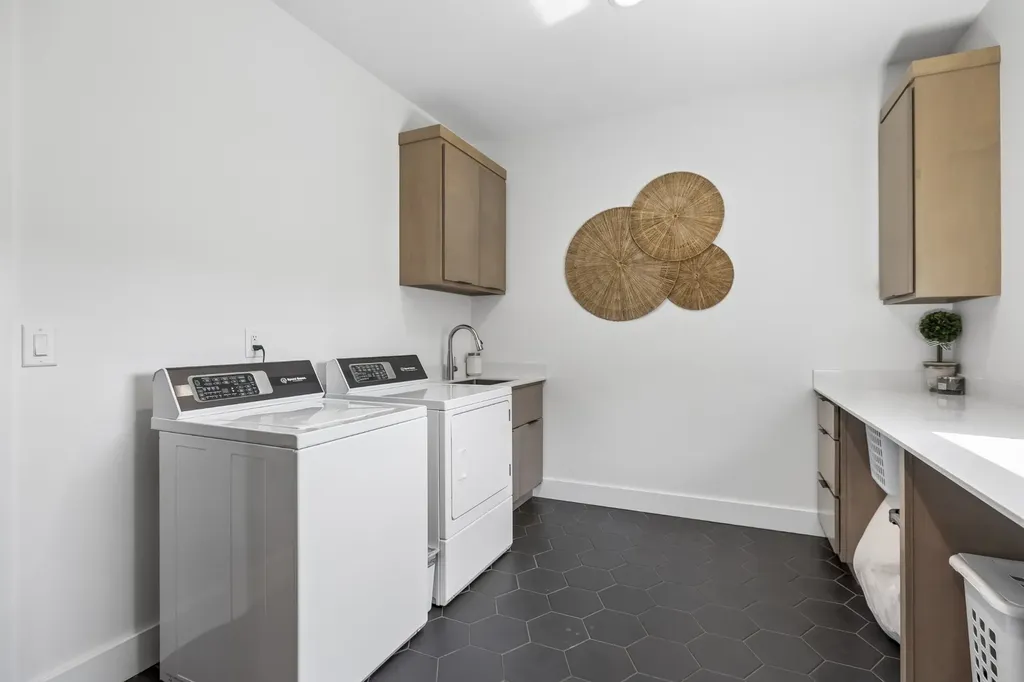 653 Hicks Edgen Road Pleasant View TN 37146