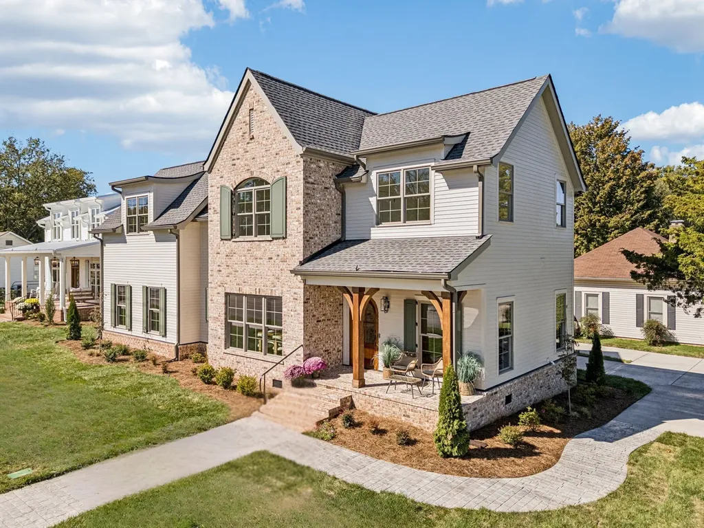 304 Bridge Avenue Murfreesboro TN 37129