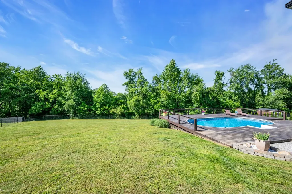 122 Hillside Drive Dickson TN 37055