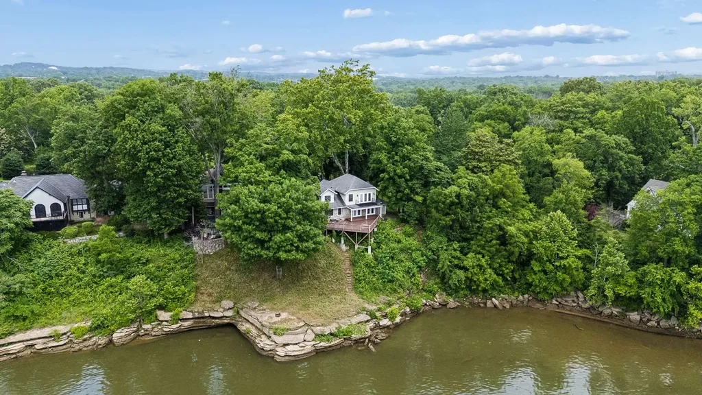 1007 Falls Avenue Madison TN 37115