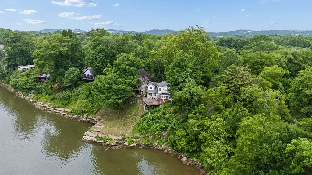 1007 Falls Avenue Madison TN 37115