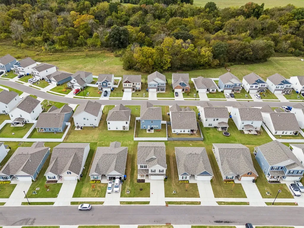 513 Morgan Meadows Way Columbia TN 38401