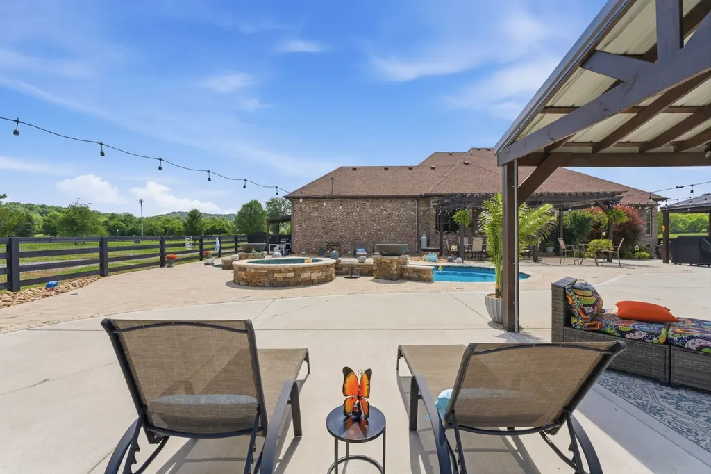 2580 North Road Murfreesboro TN 37128