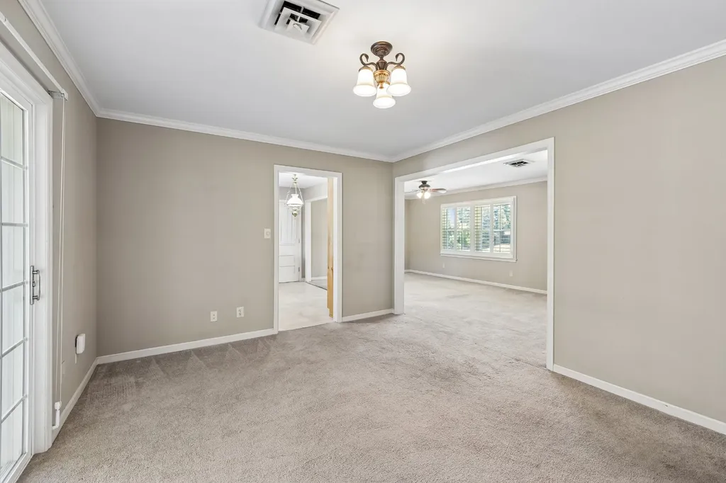 300 Woods Drive Columbia TN 38401