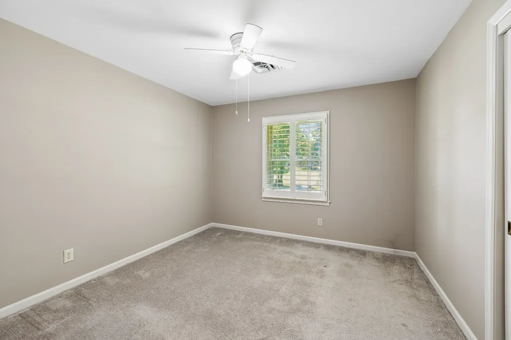 300 Woods Drive Columbia TN 38401
