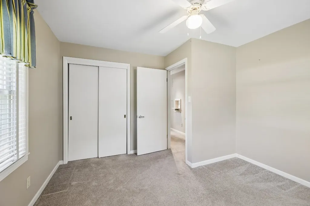 300 Woods Drive Columbia TN 38401