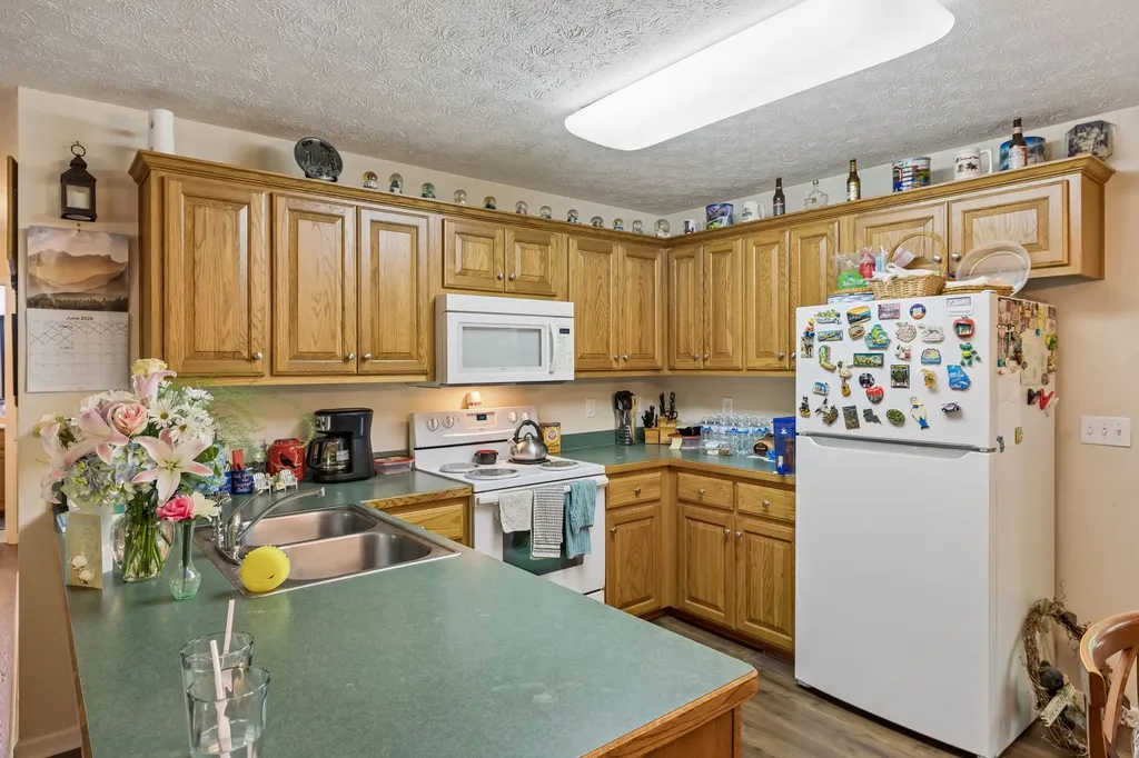 117 W Dell Road Dickson TN 37055