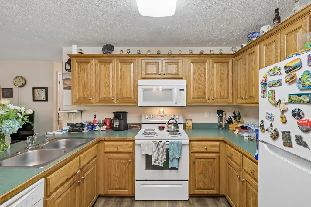 117 W Dell Road Dickson TN 37055