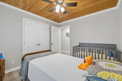 8181 Cedar Grove Road Big Sandy TN 38221