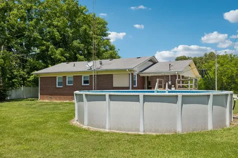 8181 Cedar Grove Road Big Sandy TN 38221