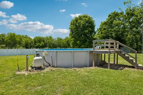 8181 Cedar Grove Road Big Sandy TN 38221