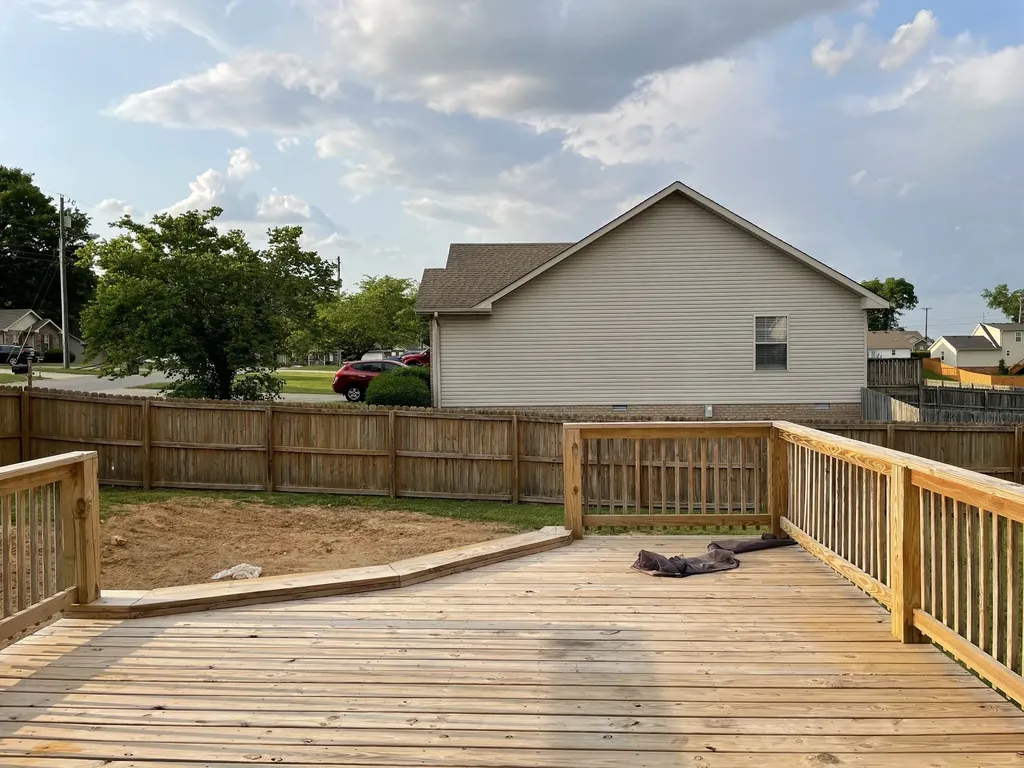 3285 S Senseney Circle Clarksville TN 37042