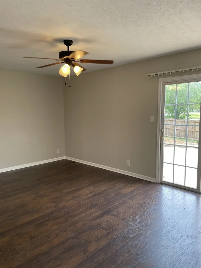 3285 S Senseney Circle Clarksville TN 37042