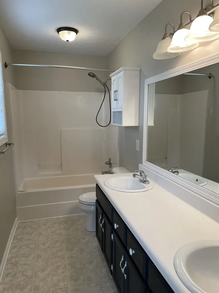 3285 S Senseney Circle Clarksville TN 37042