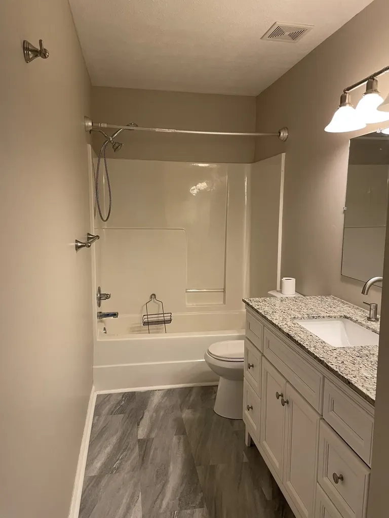 3285 S Senseney Circle Clarksville TN 37042