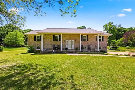 9103 Bay Drive Chattanooga TN 37416