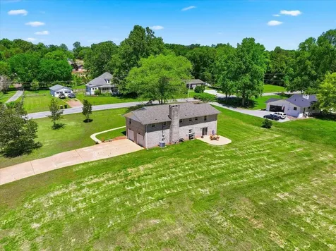 9103 Bay Drive Chattanooga TN 37416
