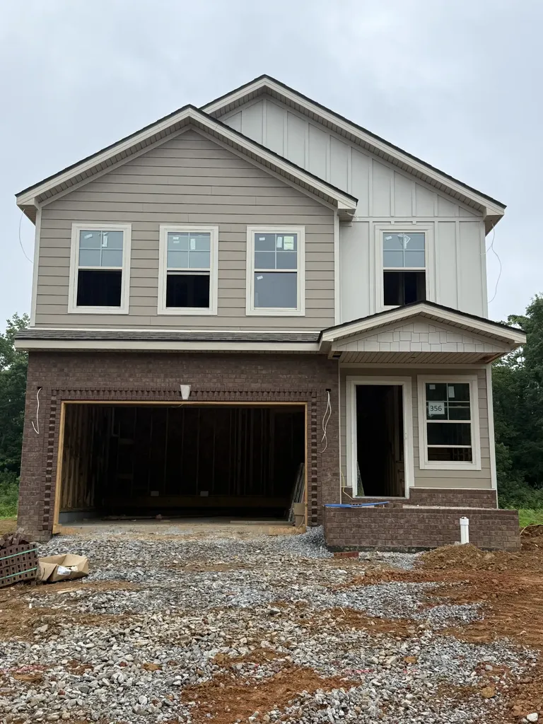 356 Hereford Farms Clarksville TN 37043