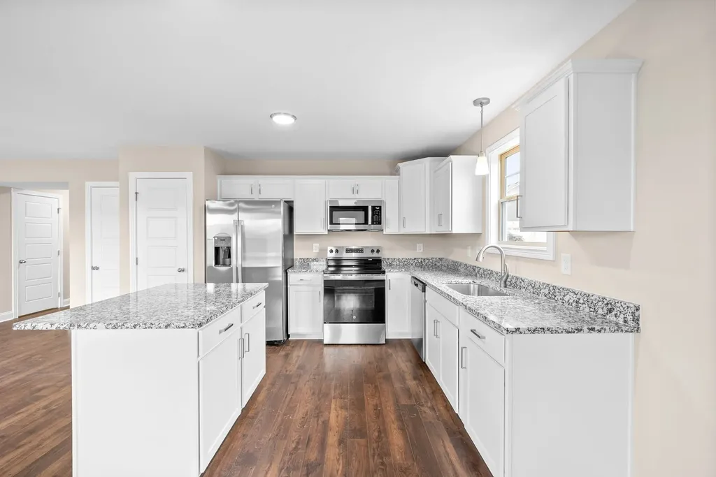 356 Hereford Farms Clarksville TN 37043