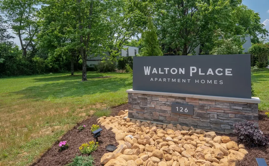 126 Walton Ferry Road Hendersonville TN 37075