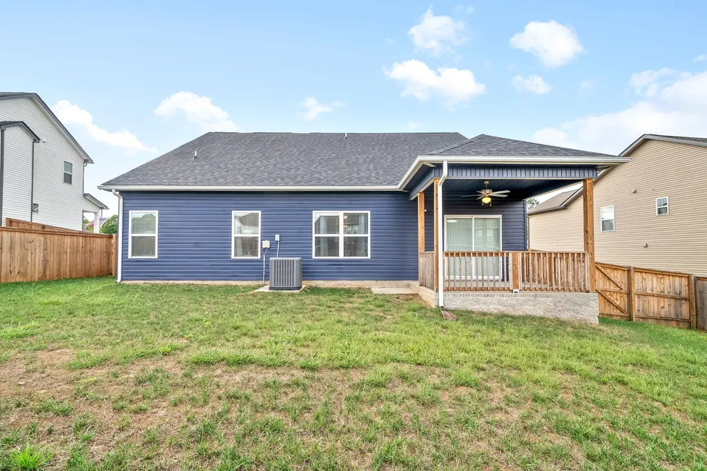 913 Recurve Court Clarksville TN 37042