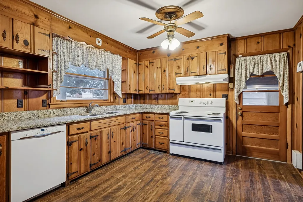 3157 Mcgavock Pike Nashville TN 37214