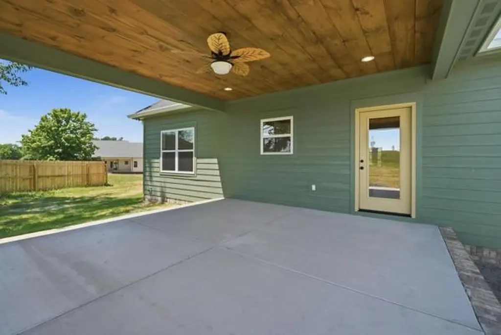 2123 Sims Road Shelbyville TN 37160