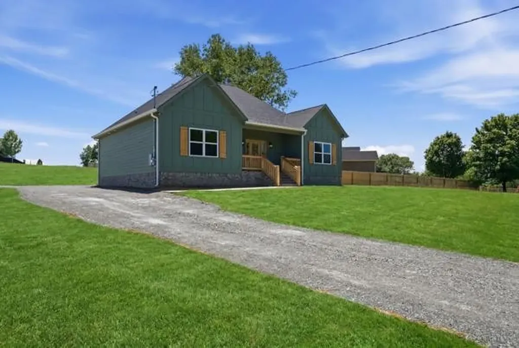 2123 Sims Road Shelbyville TN 37160