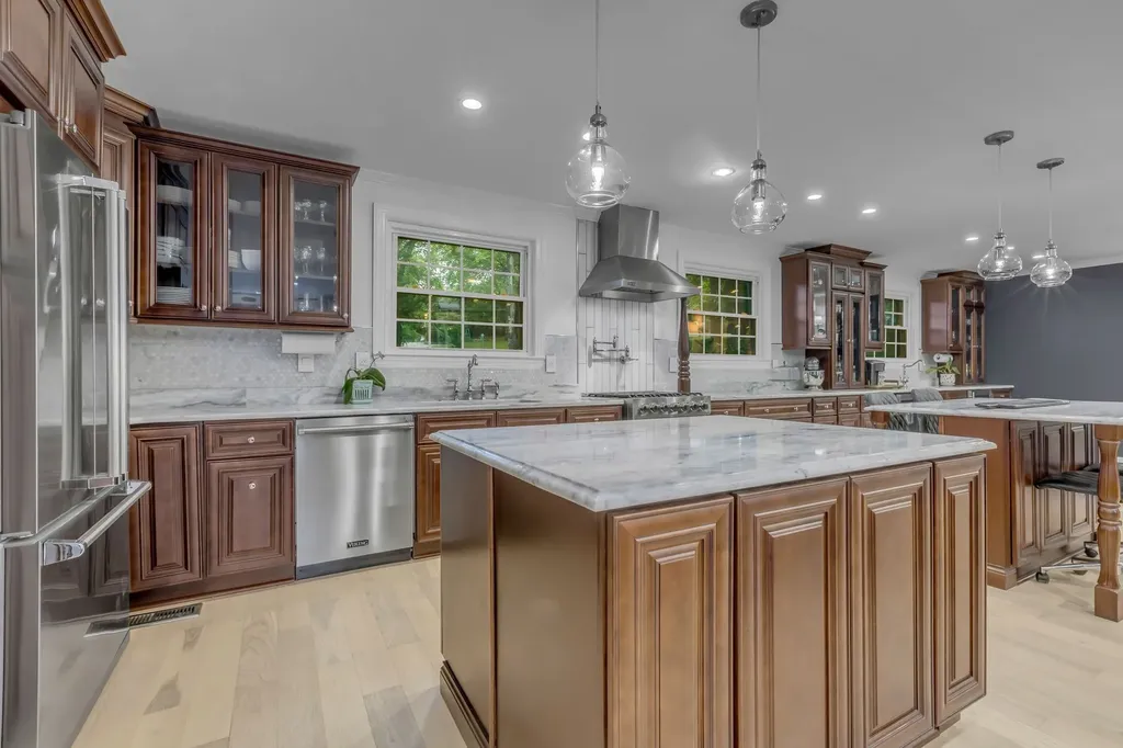 826 Evansdale Drive Nashville TN 37220