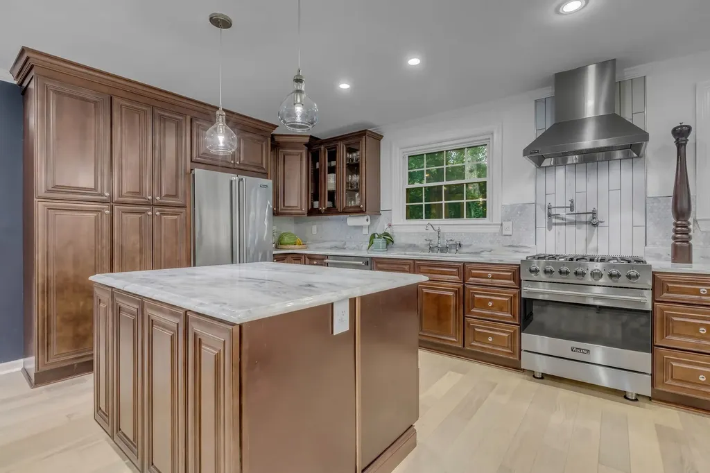 826 Evansdale Drive Nashville TN 37220