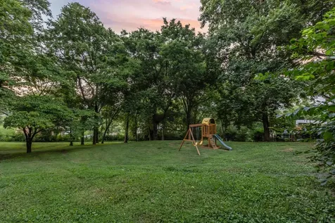 826 Evansdale Drive Nashville TN 37220