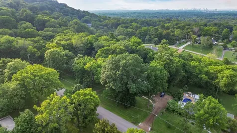 826 Evansdale Drive Nashville TN 37220