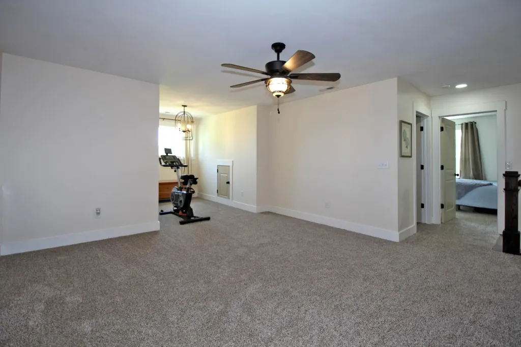 5142 Cross Plains Road White House TN 37188