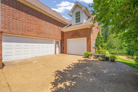 1238 Twelve Stones Crossing Goodlettsville TN 37072