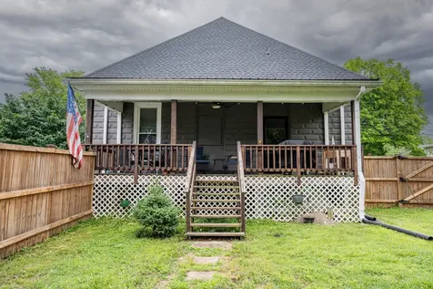 312 S Church Street Adams TN 37010