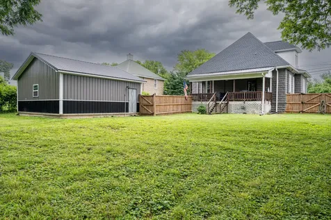 312 S Church Street Adams TN 37010
