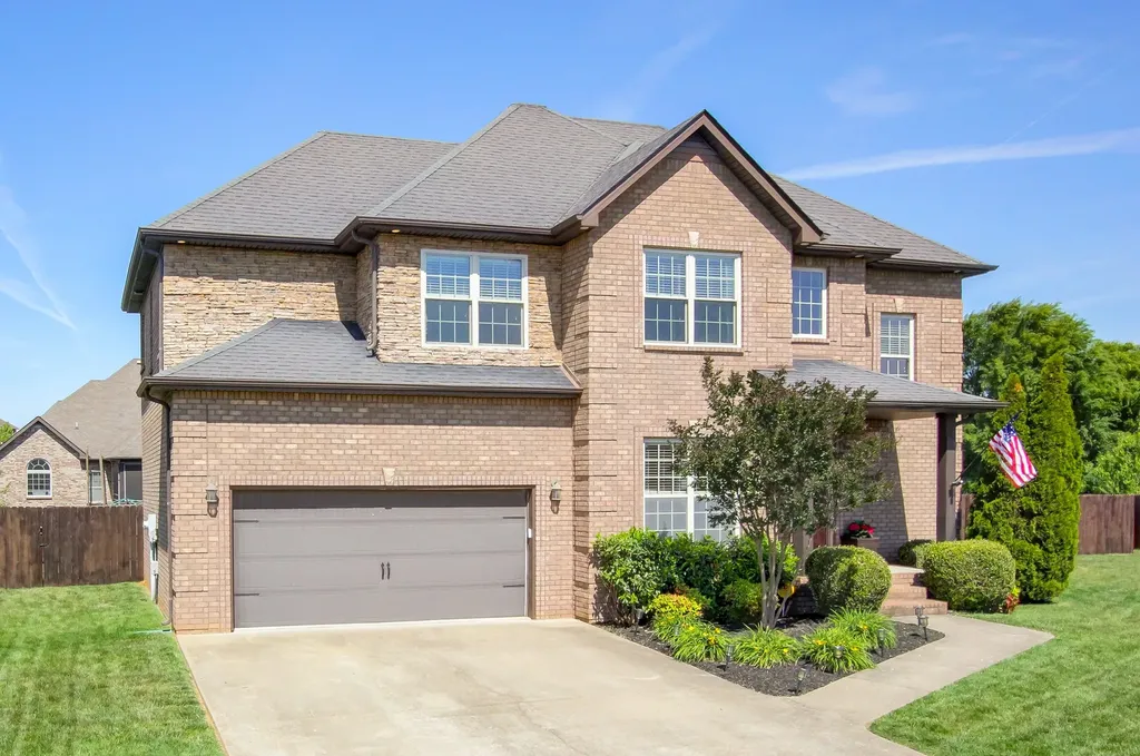 2632 Browning Way Clarksville TN 37043