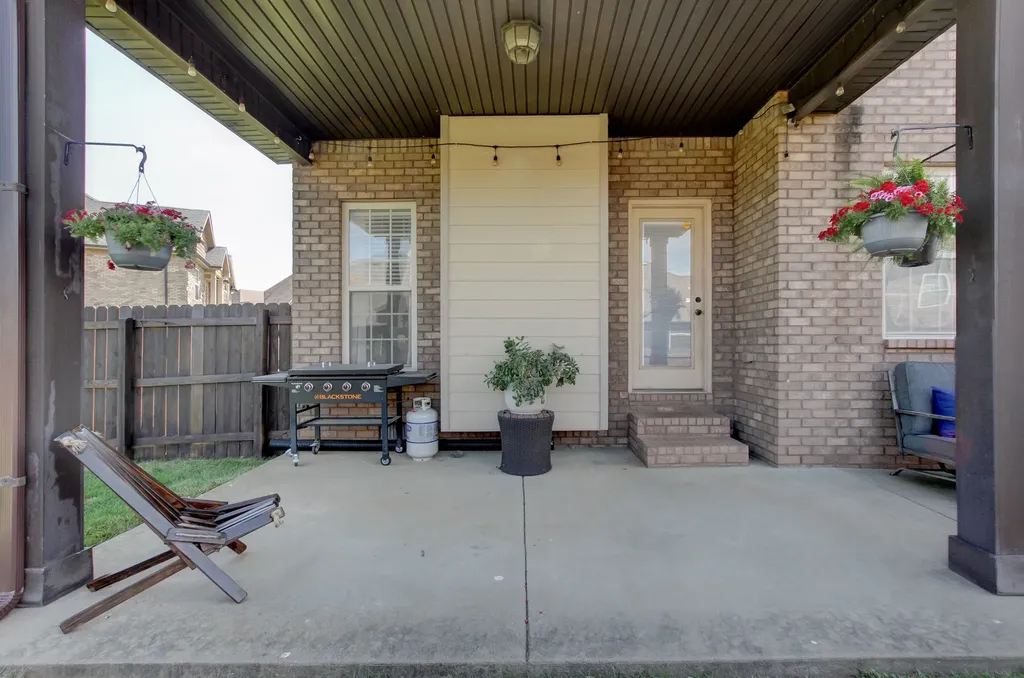 2632 Browning Way Clarksville TN 37043