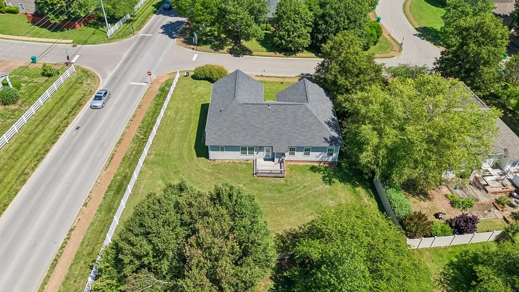 2601 Danbury Circle Spring Hill TN 37174