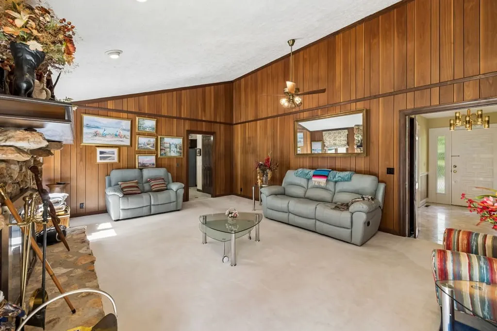 500 Lakeshore Drive Old Hickory TN 37138
