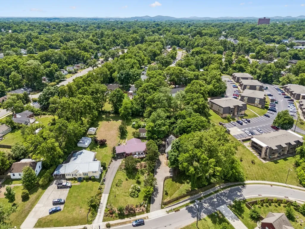 2687 Hartford Drive Nashville TN 37210