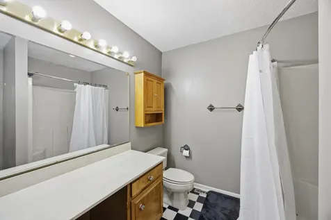 2553 Oak Shadows Drive Chattanooga TN 37421