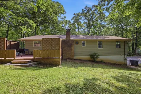 2553 Oak Shadows Drive Chattanooga TN 37421
