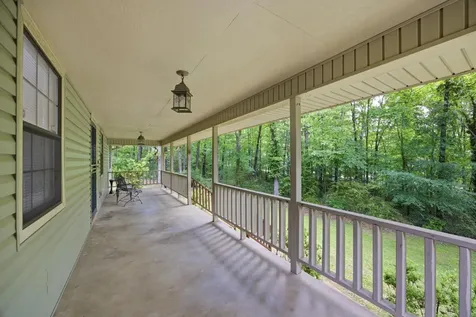 2553 Oak Shadows Drive Chattanooga TN 37421