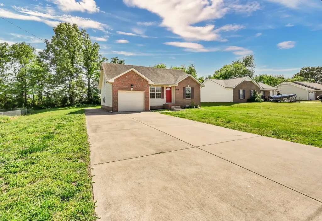 1262 Silver Star Drive Clarksville TN 37042