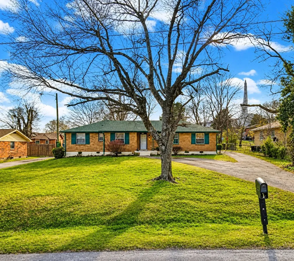 1604 Haynes Meade Circle Nashville TN 37207